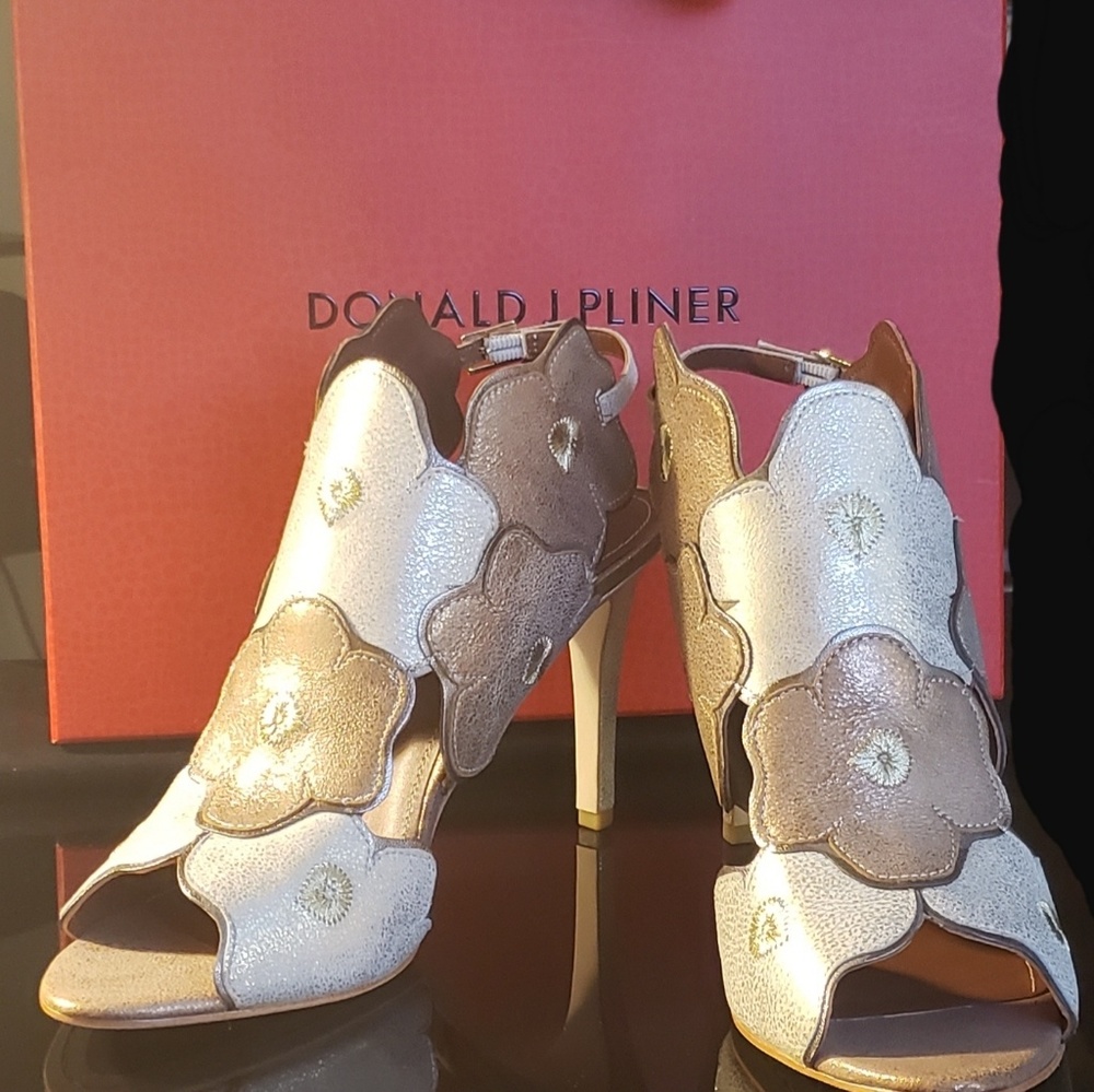 Donald J. Pliner Metallic Alena Sandals